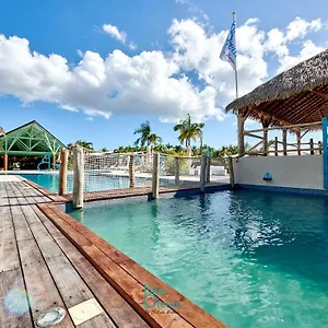 Lilo 340 - Village Kawann Grand-Bourg (Marie Galante)